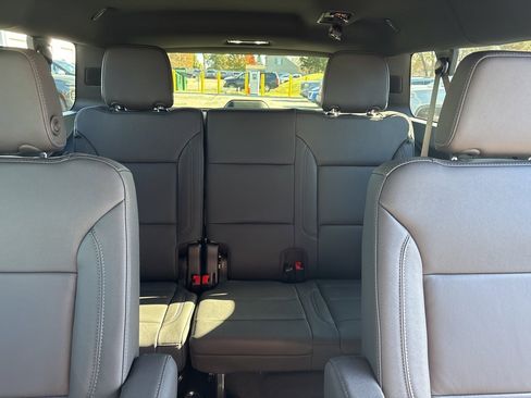 New 2026 Chevrolet Suburban Z71 w/ Comfort Package image 13