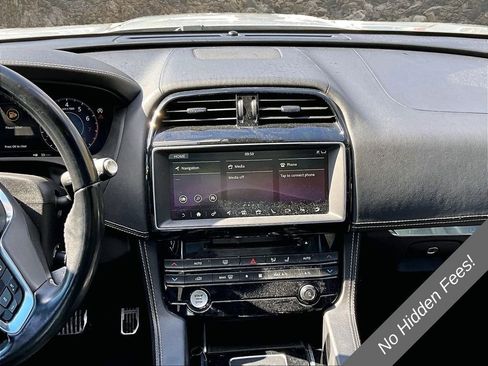 Used 2019 Jaguar F-PACE S AWD/4WD image 6