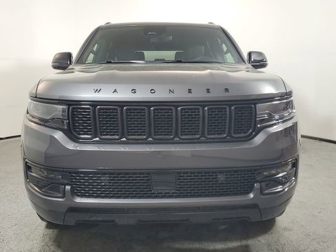 Used 2024 Jeep Wagoneer Series II image 2