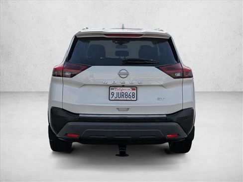 Used 2023 Nissan Rogue SV w/ SV Premium B Package image 6