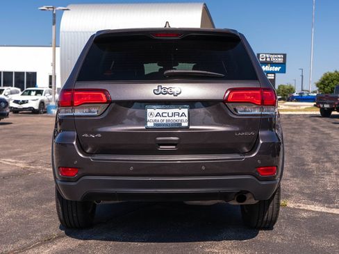 Used 2021 Jeep Grand Cherokee Laredo X AWD/4WD image 10