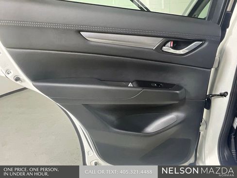 Used 2025 MAZDA CX-5 AWD 2.5 S w/ Preferred Package image 18