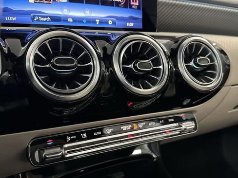 Used 2025 Mercedes-Benz CLA 250 4MATIC w/ Winter Package image 19