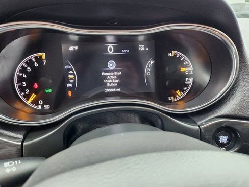 Used 2019 Jeep Grand Cherokee Trailhawk AWD/4WD image 20