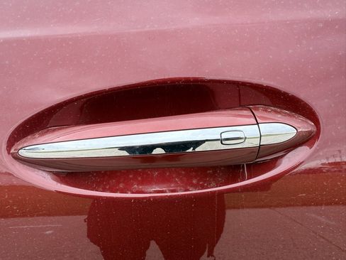 Used 2023 Buick Encore GX Select w/ Sport Touring Package image 15