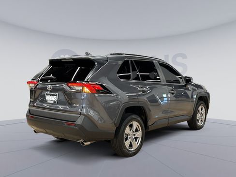 Used 2023 Toyota RAV4 XLE w/ Convenience Package FWD image 11