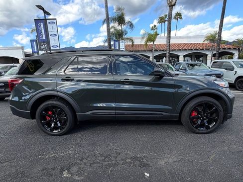 Certified 2022 Ford Explorer ST w/ Equipment Group 401A image 9