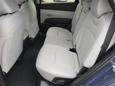 New 2026 Hyundai Tucson SE image 9