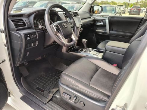 Used 2023 Toyota 4Runner TRD Sport image 2
