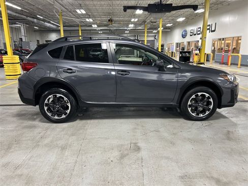 Certified 2023 Subaru Crosstrek 2.0i Premium image 9