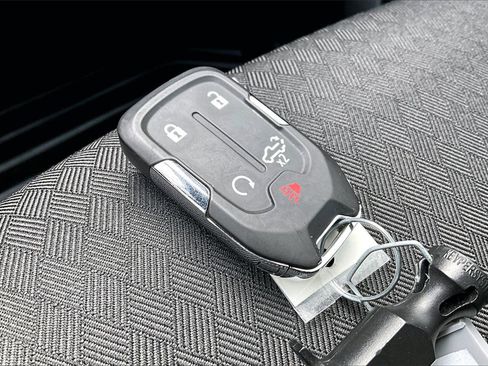 Used 2020 Chevrolet Silverado 1500 RST w/ Texas Edition image 11