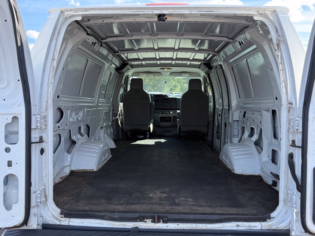 Used 2014 Ford E-350 and Econoline 350 Extended Super Duty RWD image 34