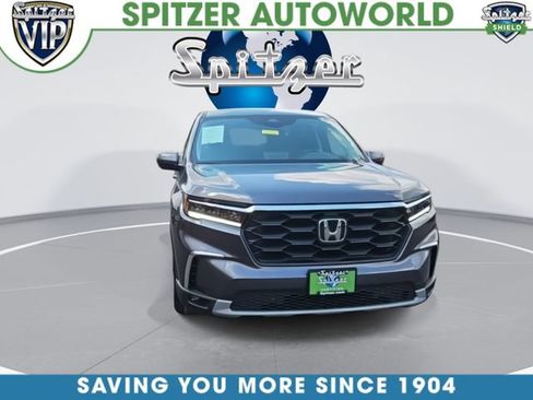 Used 2025 Honda Pilot EX-L image 2