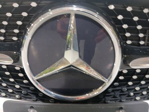 Used 2023 Mercedes-Benz CLA 250 4MATIC w/ AMG Line image 28