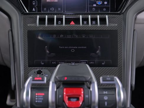 Used 2022 Lamborghini Urus AWD/4WD image 69