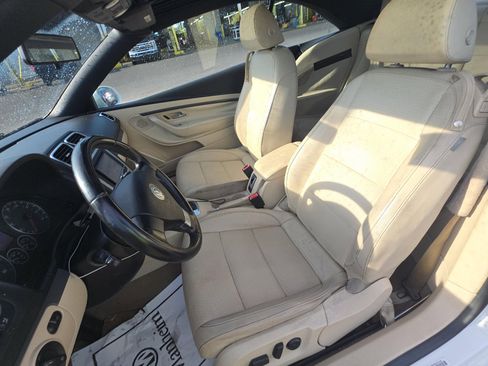 Used 2008 Volkswagen Eos Komfort image 7