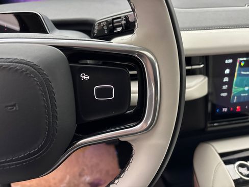 New 2026 Lincoln Navigator Reserve AWD/4WD image 17