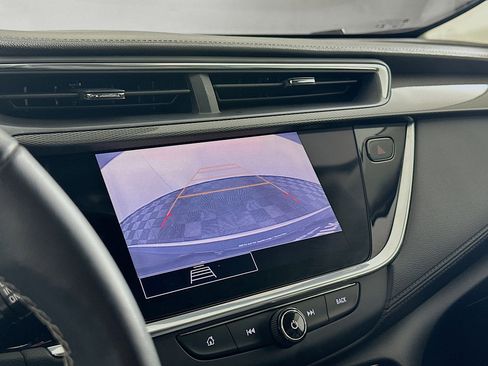 Used 2023 Buick Encore GX Essence w/ Experience Buick Package image 21