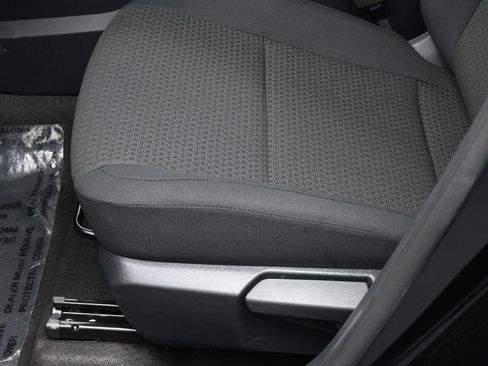 New 2026 Nissan Kicks S image 16