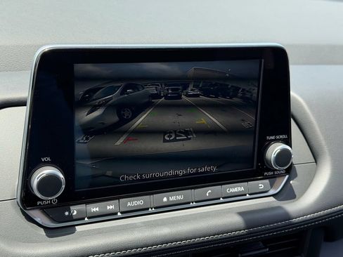 Certified 2026 Nissan Rogue S FWD image 21