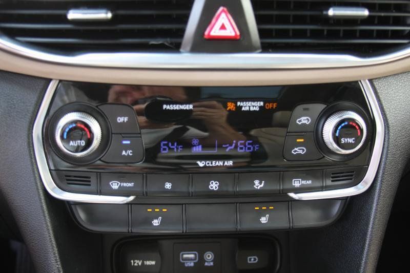 Used 2019 Hyundai Santa Fe Limited AWD/4WD image 38