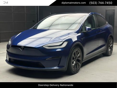 Used 2022 Tesla Model X image 1