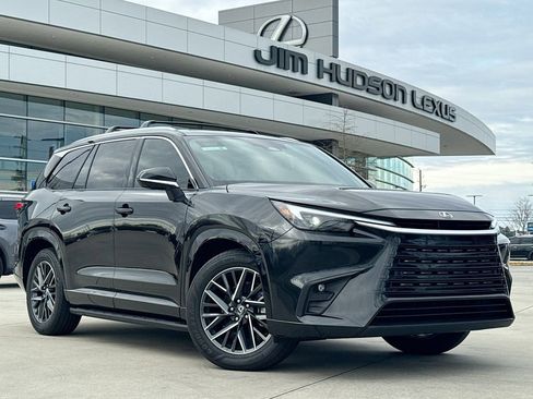 Used 2025 Lexus TX 350 AWD image 2