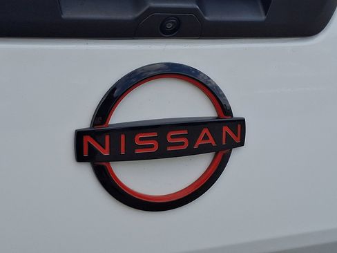 Used 2024 Nissan Frontier PRO-4X w/ Off-Road Protection Package AWD/4WD image 29