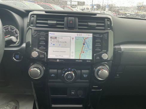 Used 2022 Toyota 4Runner TRD Off-Road Premium image 23