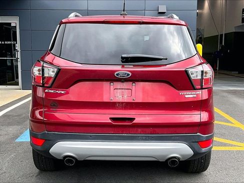 Used 2018 Ford Escape Titanium AWD/4WD image 5