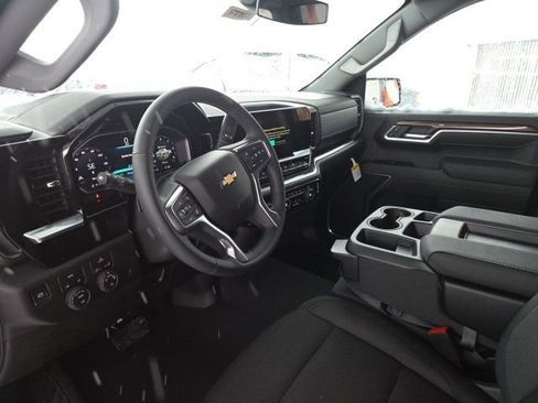 New 2026 Chevrolet Silverado 1500 LT image 11