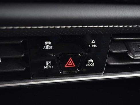 New 2026 Volkswagen Atlas Cross Sport SEL Premium R-Line image 15