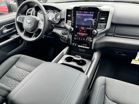 New 2026 RAM 1500 4x4 Crew Cab image 12