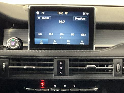 Used 2022 Lincoln Corsair FWD image 11