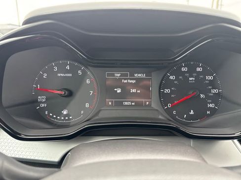 Used 2025 Chevrolet Trax LS image 20