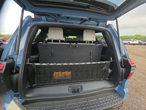 Used 2026 Toyota 4Runner SR5 AWD/4WD image 20