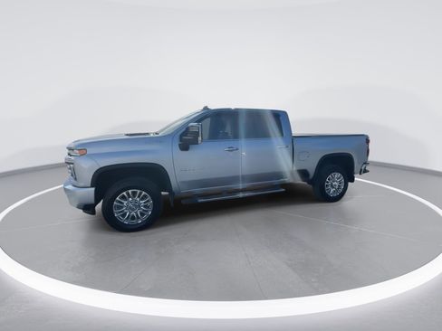 Used 2022 Chevrolet Silverado 3500 High Country w/ Z71 Off-Road Package image 9