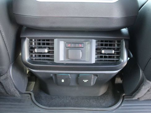 Used 2025 Ford F150 Raptor AWD/4WD image 16