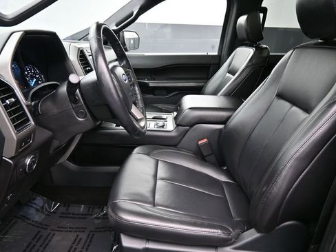 Used 2020 Ford Expedition XLT w/ Equipment Group 202A image 10