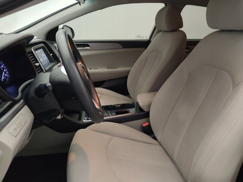 Used 2019 Hyundai Sonata SE image 17