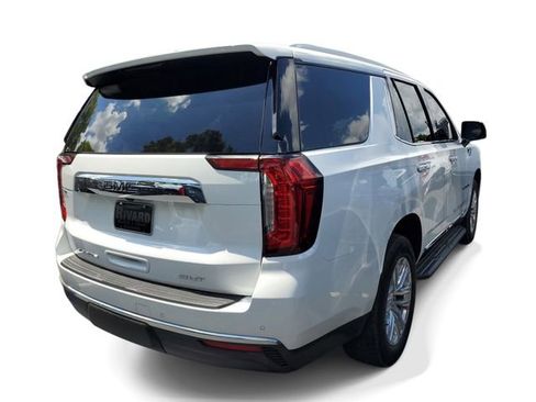 Used 2023 GMC Yukon SLT w/ SLT Luxury Package RWD image 4