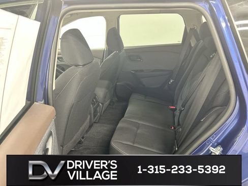 Used 2023 Nissan Rogue S AWD/4WD image 19