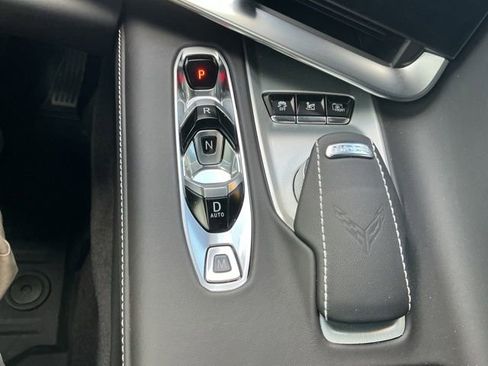 Used 2024 Chevrolet Corvette Stingray Premium Cpe w/ Z51 Performance Package RWD image 23
