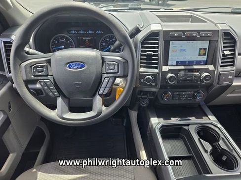 Used 2022 Ford F250 XLT w/ Black Appearance Package AWD/4WD image 12