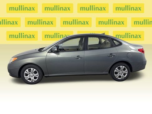 Used 2010 Hyundai Elantra GLS FWD image 8