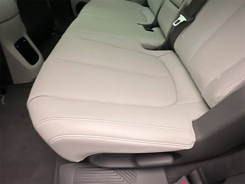 New 2026 Hyundai Ioniq 5 Limited image 14