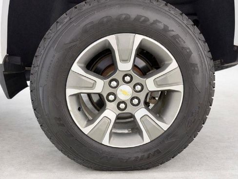 Used 2020 Chevrolet Colorado Z71 image 26