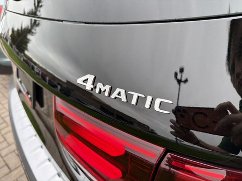 New 2026 Mercedes-Benz GLB 250 4MATIC image 8