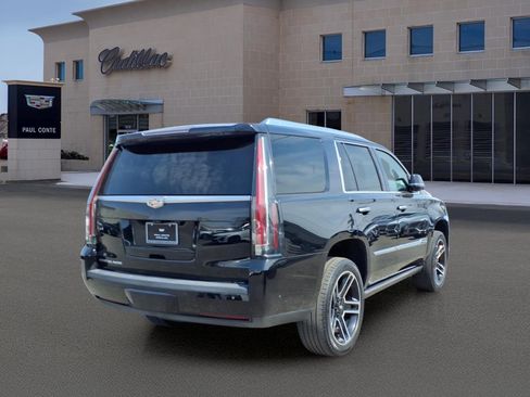 Used 2018 Cadillac Escalade Platinum AWD/4WD image 5