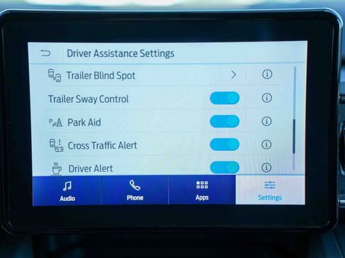 Used 2023 Ford Explorer XLT w/ Equipment Group 202A AWD/4WD image 42